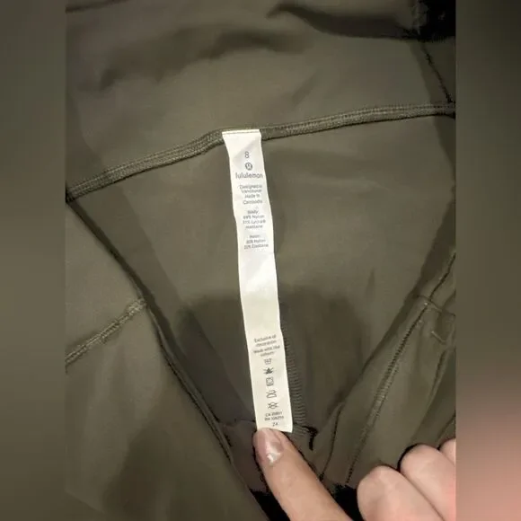 Lululemon Speed Up Crop (21") - Picture 3 of 7